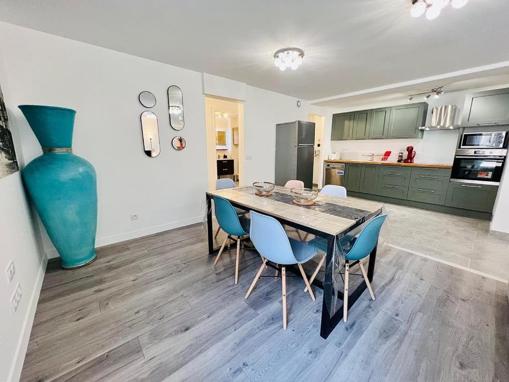 Le Nid Du Sanctuaire Apartment ลูร์ด ภายนอก รูปภาพ