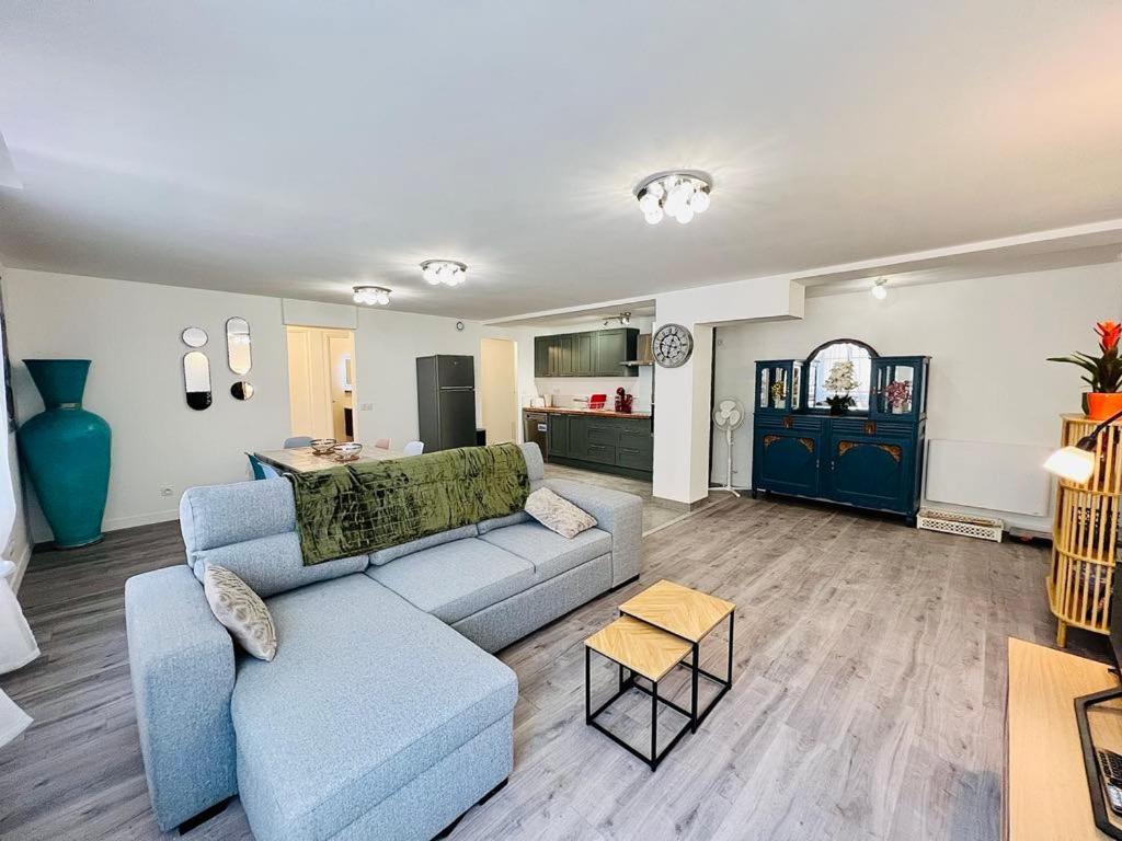 Le Nid Du Sanctuaire Apartment ลูร์ด ภายนอก รูปภาพ