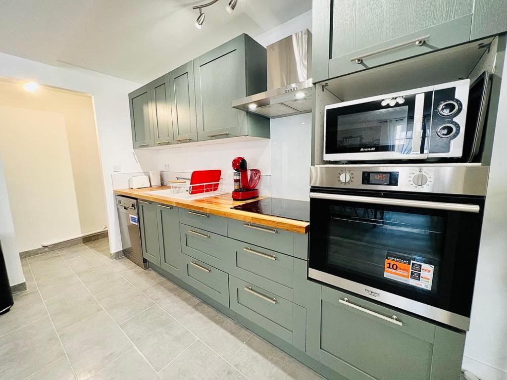 Le Nid Du Sanctuaire Apartment ลูร์ด ภายนอก รูปภาพ